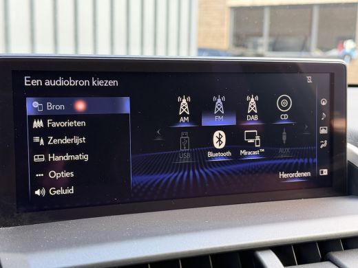 Lexus NX 300h AWD F SPORT | Pano dak | 12 mnd BOVAG Garantie | Rijklaar!! ActivLease financial lease