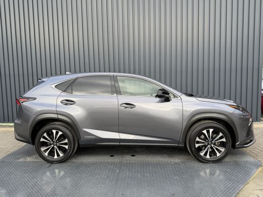 Lexus NX 300h AWD F SPORT | Pano dak | 12 mnd BOVAG Garantie | Rijklaar!! ActivLease financial lease