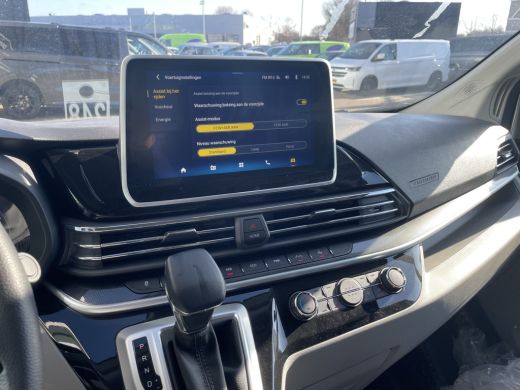 Maxus eDeliver9 L3H3 77 kWh ActivLease financial lease