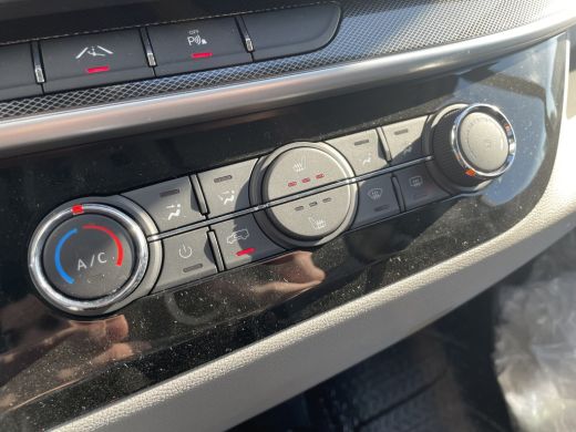 Maxus eDeliver9 L3H3 77 kWh ActivLease financial lease