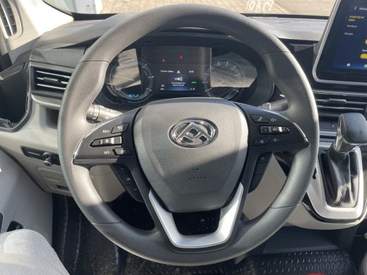 Maxus eDeliver9 L3H3 77 kWh ActivLease financial lease