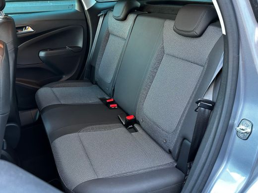 Opel Crossland 1.2 110 PK Turbo Elegance | NAVIGATIE + APPLE CARPLAY/ANDROID AUTO| CAMERA| PARKEERSENSOREN VOOR ... ActivLease financial lease