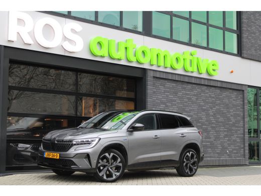 Renault Austral 1.2 E-Tech full hybrid 200 iconic | BTW | PANO | ACC | 360 | STOEL&STUUR VERW | ELEK STOELEN | DO...
