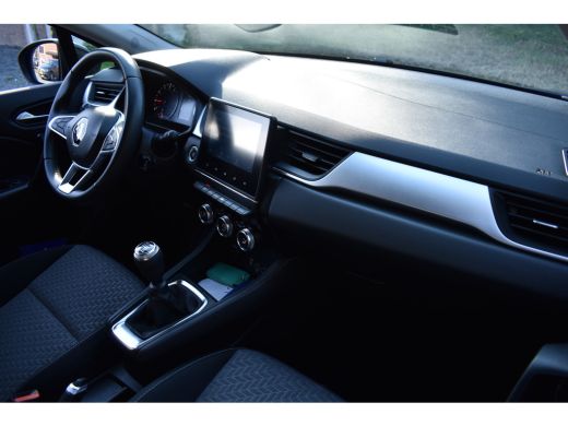 Renault Captur 1.0 TCe LIMITED CRUISE/NAVI/KEYLESS ActivLease financial lease