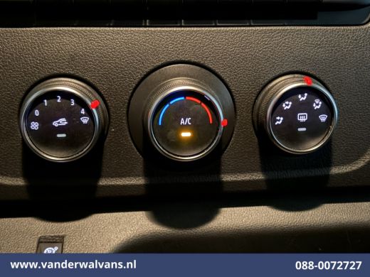 Renault Master 2.3 dCi 145pk Bakwagen 232cm Hoog Laadklep Zijdeur Euro6 Airco | LED | Lat om Lat betimmering | C... ActivLease financial lease