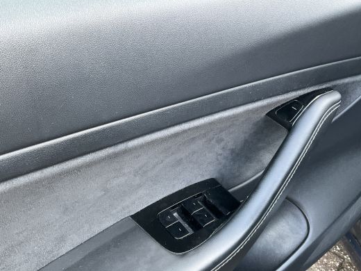 Tesla Model 3 Standard RWD Plus SOH 92% LFP Trekhaak Autopilot Stoelverw. 60 kWh ActivLease financial lease