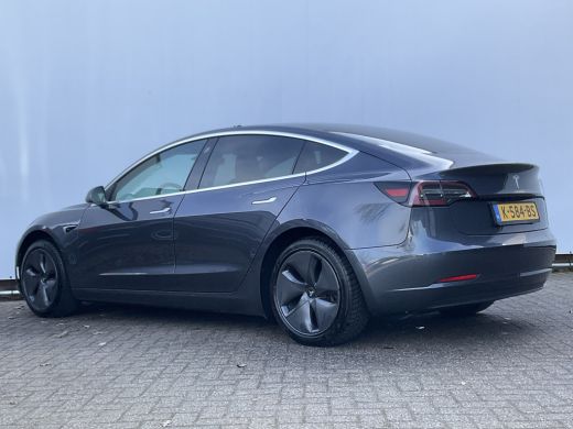Tesla Model 3 Standard RWD Plus SOH 92% LFP Trekhaak Autopilot Stoelverw. 60 kWh ActivLease financial lease
