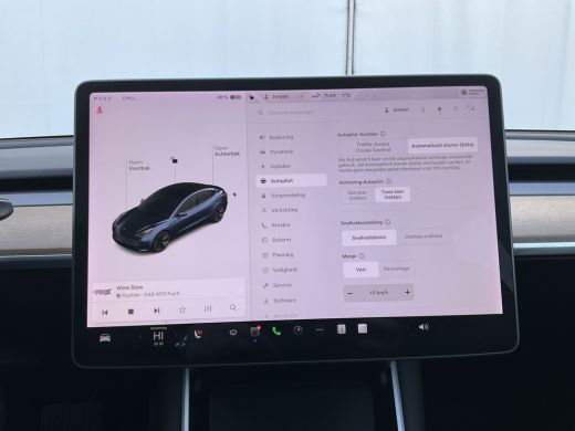 Tesla Model 3 Standard RWD Plus SOH 92% LFP Trekhaak Autopilot Stoelverw. 60 kWh ActivLease financial lease