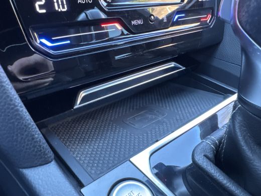 Volkswagen Arteon eHYBRID 218PK DSG R-LINE BUSINESS+ TREKHAAK/360CAMERA/IQ-LIGHT ActivLease financial lease