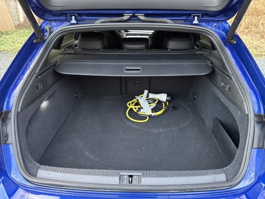 Volkswagen Arteon eHYBRID 218PK DSG R-LINE BUSINESS+ VOL.LEDER/360CAMERA/HEAD-UP/TREKHAAK ActivLease financial lease