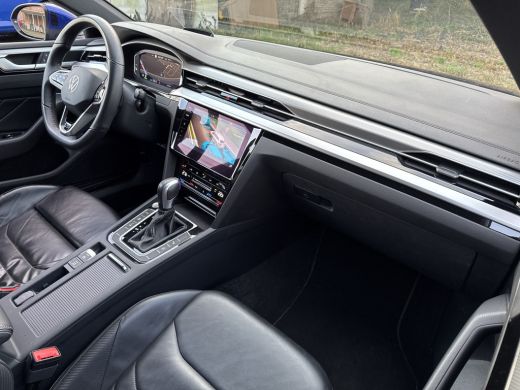 Volkswagen Arteon eHYBRID 218PK DSG R-LINE BUSINESS+ VOL.LEDER/360CAMERA/HEAD-UP/TREKHAAK ActivLease financial lease
