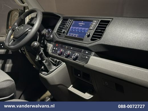Volkswagen Crafter 2.0 TDI L3H3 L2H2 Euro6 Airco | Navigatie | Camera | 2500kg Trekhaak | Apple Carplay | Cruisecont... ActivLease financial lease