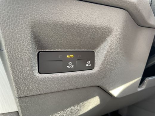 Volkswagen Crafter 30 2.0 TDI L3H2 Trendline 140pk Hand | Trekhaak met opstap | App connect ActivLease financial lease