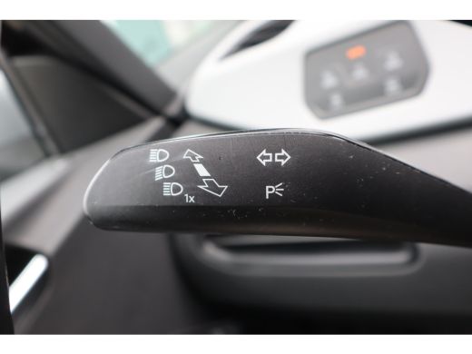 Volkswagen ID.3 First Plus 58 kWh 204PK | Achteruitrijcamera | Cruise control adaptief met Stop&Go | Keyless entry ActivLease financial lease