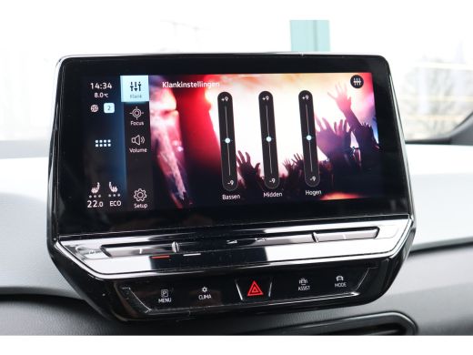 Volkswagen ID.3 First Plus 58 kWh 204PK | Achteruitrijcamera | Cruise control adaptief met Stop&Go | Keyless entry ActivLease financial lease