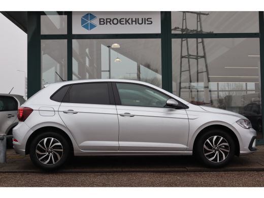 Volkswagen Polo Life Edition | 'App-Connect' smartphone integratie | Airconditioning automatisch (Climatronic), 2... ActivLease financial lease