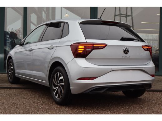 Volkswagen Polo Life Edition | 'App-Connect' smartphone integratie | Airconditioning automatisch (Climatronic), 2... ActivLease financial lease