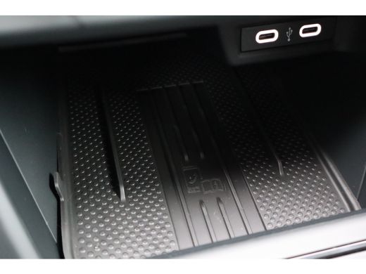 Volkswagen Polo Life Edition | 'App-Connect' smartphone integratie | Airconditioning automatisch (Climatronic), 2... ActivLease financial lease