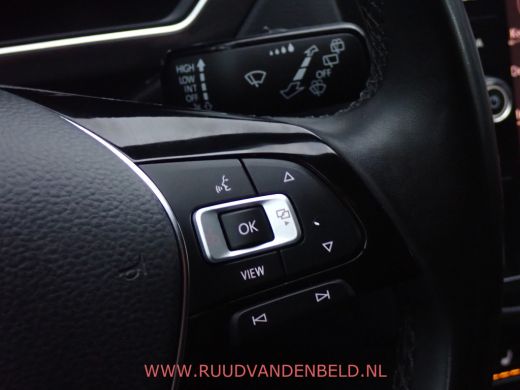 Volkswagen Tiguan 1.5 TSI ACT R-LINE CARPLAY / ACC / VIRTUAL-DISPLAY / KEYLESS ActivLease financial lease