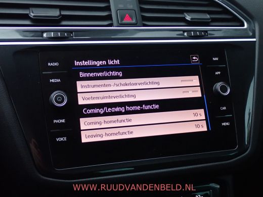 Volkswagen Tiguan 1.5 TSI ACT R-LINE CARPLAY / ACC / VIRTUAL-DISPLAY / KEYLESS ActivLease financial lease