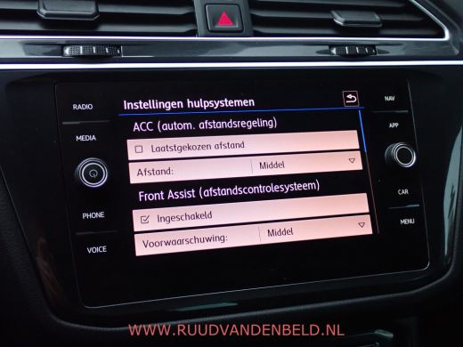 Volkswagen Tiguan 1.5 TSI ACT R-LINE CARPLAY / ACC / VIRTUAL-DISPLAY / KEYLESS ActivLease financial lease