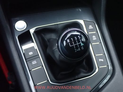 Volkswagen Tiguan 1.5 TSI ACT R-LINE CARPLAY / ACC / VIRTUAL-DISPLAY / KEYLESS ActivLease financial lease