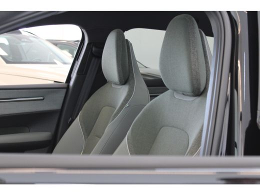 Volvo  EX30 Twin Motor Performance 428PK Ultra | Panoramadak | 360 graden | Park Assist Pilot | Elek stoelen ... ActivLease financial lease