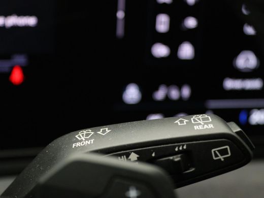 Audi A6 Avant e-tron Avant e-tron S edition quattro 100 kWh 428PK Aut. SOH 100%, Trekhaak, Memorystoel, 20" LM Velgen,... ActivLease financial lease