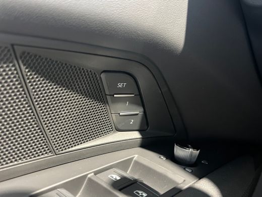 Audi e-tron GT Adaptieve cruise assist | Bang & Olufsen premium 3D | Optiekpakket zwart plus | Ambient light ActivLease financial lease