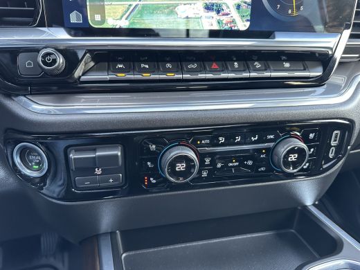 Chevrolet Silverado 6.2 V8 High Country LPG / Virtual Cockpit / Head Up / 360 Camera / Trekhaak / Digital Mirror / Bo... ActivLease financial lease