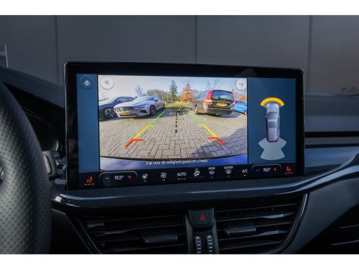 Ford Focus 1.0 125 EcoBoost Hybrid ST-Line Automaat | Adaptieve cruise | Head-up display | Trekhaak | Dodeho... ActivLease financial lease