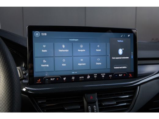 Ford Focus 1.0 125 EcoBoost Hybrid ST-Line Automaat | Adaptieve cruise | Head-up display | Trekhaak | Dodeho... ActivLease financial lease