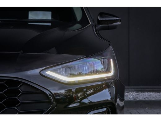 Ford Focus 1.0 125 EcoBoost Hybrid ST-Line Automaat | Adaptieve cruise | Head-up display | Trekhaak | Dodeho... ActivLease financial lease