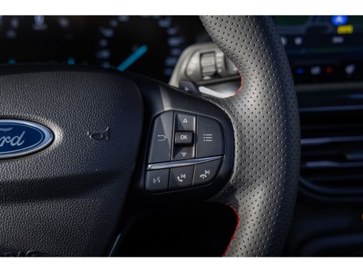 Ford Focus 1.0 155pk Hybrid ST Line Automaat | Panoramadak | Winter-pack | Privacy-glass | LED Verlichting |... ActivLease financial lease