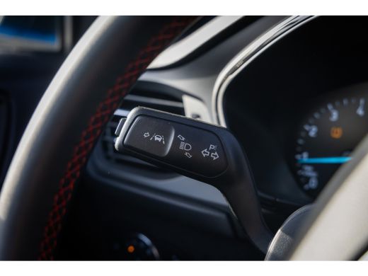 Ford Focus 1.0 155pk Hybrid ST Line Automaat | Panoramadak | Winter-pack | Privacy-glass | LED Verlichting |... ActivLease financial lease