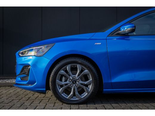 Ford Focus 1.0 155pk Hybrid ST Line Automaat | Panoramadak | Winter-pack | Privacy-glass | LED Verlichting |... ActivLease financial lease