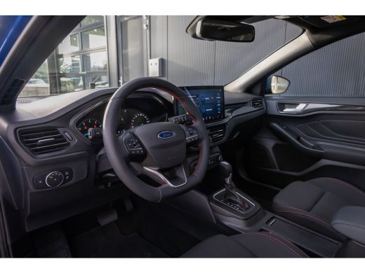 Ford Focus 1.0 155pk Hybrid ST Line Automaat | Panoramadak | Winter-pack | Privacy-glass | LED Verlichting |... ActivLease financial lease