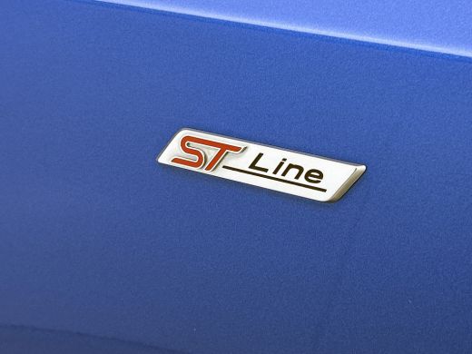 Ford Focus 1.5D ST Line X Business / Panoramadak / Pdc+camera / Cruise adap /Stuur-Stoelverwarming / B&O aud... ActivLease financial lease