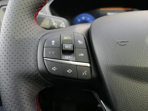 Ford Kuga 2.5 PHEV ST-Line X | Black Pack | Panoramadak | Trekhaak | B&O | Winterpack | AGR Stoelen | Matri... ActivLease financial lease