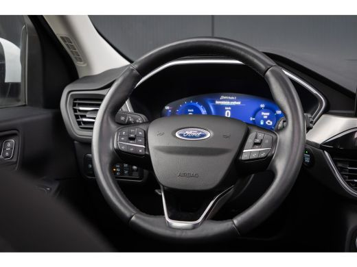 Ford Kuga 2.5 PHEV Titanium | 100% dealer o.h. | Panoramadak | Adaptieve cruise | Trekhaak | Dodehoek detec... ActivLease financial lease