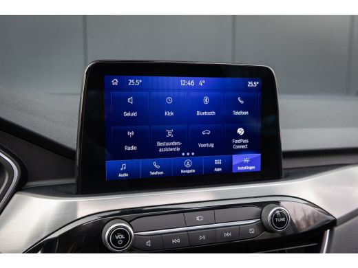 Ford Kuga 2.5 PHEV Titanium | 100% dealer o.h. | Panoramadak | Adaptieve cruise | Trekhaak | Dodehoek detec... ActivLease financial lease