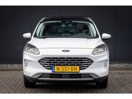 Ford Kuga 2.5 PHEV Titanium | 100% dealer o.h. | Panoramadak | Adaptieve cruise | Trekhaak | Dodehoek detec... ActivLease financial lease