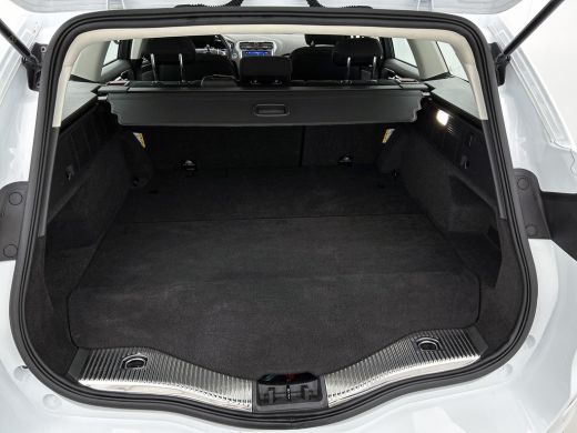 Ford Mondeo Wagon 2.0 Hybrid Titanium Automaat / Pdc.V+A / Navigatie / Radio-multimedia /  Airco-ecc. / Apk 1... ActivLease financial lease