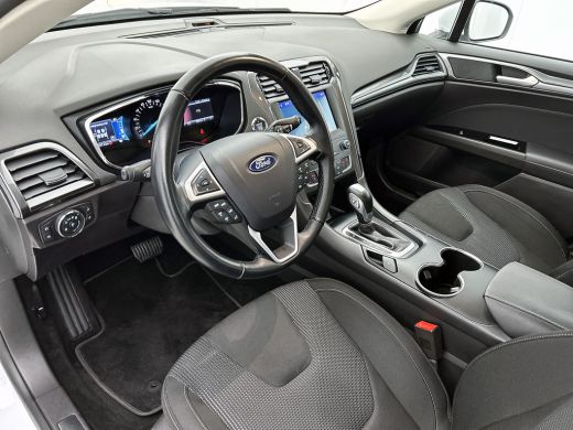Ford Mondeo Wagon 2.0 Hybrid Titanium Automaat / Pdc.V+A / Navigatie / Radio-multimedia /  Airco-ecc. / Apk 1... ActivLease financial lease