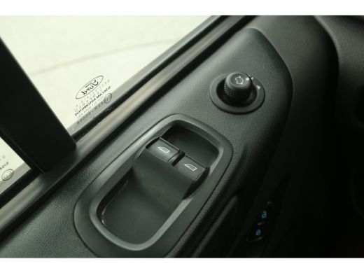 Ford Transit Custom 2.0 TDCI L1H1 | Airco | Cruise | Carplay | 2xSchuifdeur | Trekh. | Parkeersens. | Stoelverw. ActivLease financial lease