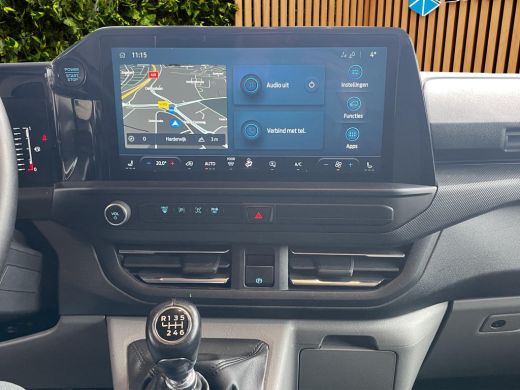 Ford Transit Custom 320 2.0 TDCI L2H1 Limited | Trekhaak | Camera | Stoelverwarming | Keyless ActivLease financial lease