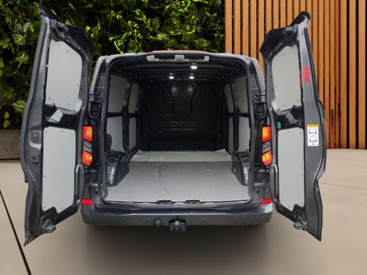 Ford Transit Custom 320 2.0 TDCI L2H1 Limited | Trekhaak | Camera | Stoelverwarming | Keyless ActivLease financial lease