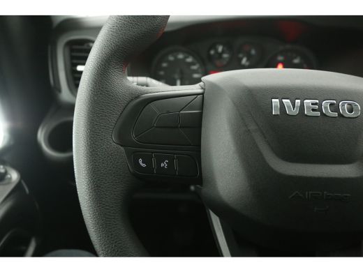 Iveco Daily 35S18H 3.0 410 | 180PK | Bakwagen | Zijdeur | Laadklep | Laadbak | Airco | 3 Zits | Carplay ActivLease financial lease