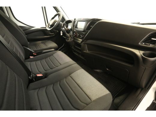 Iveco Daily 35S18H 3.0 410 | 180PK | Bakwagen | Zijdeur | Laadklep | Laadbak | Airco | 3 Zits | Carplay ActivLease financial lease