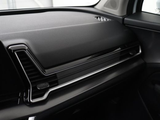 Kia Sportage 1.6 T-GDi Hybrid DynamicLine | Trekhaak | Adaptive cruise | Camera | Carplay | Navigatie | Digita... ActivLease financial lease